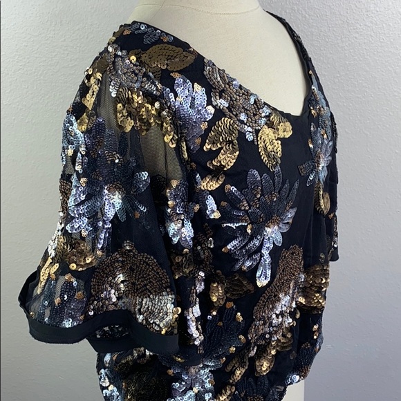 I California moon rise sequined blouse, medium - Picture 5 of 8